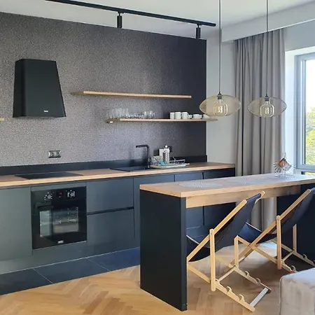 Wave - Yacht Park 2 *